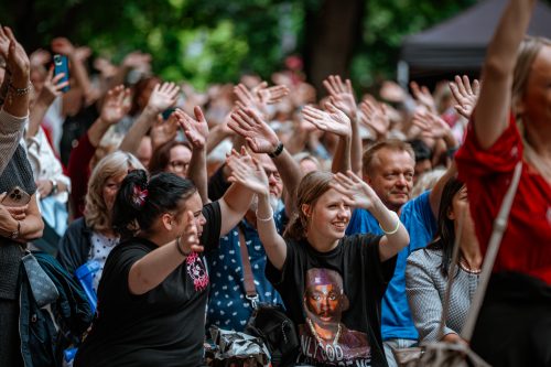 Sezonas atklāšanas koncerts: Diskopauls. Vērmanes dārzs. 6