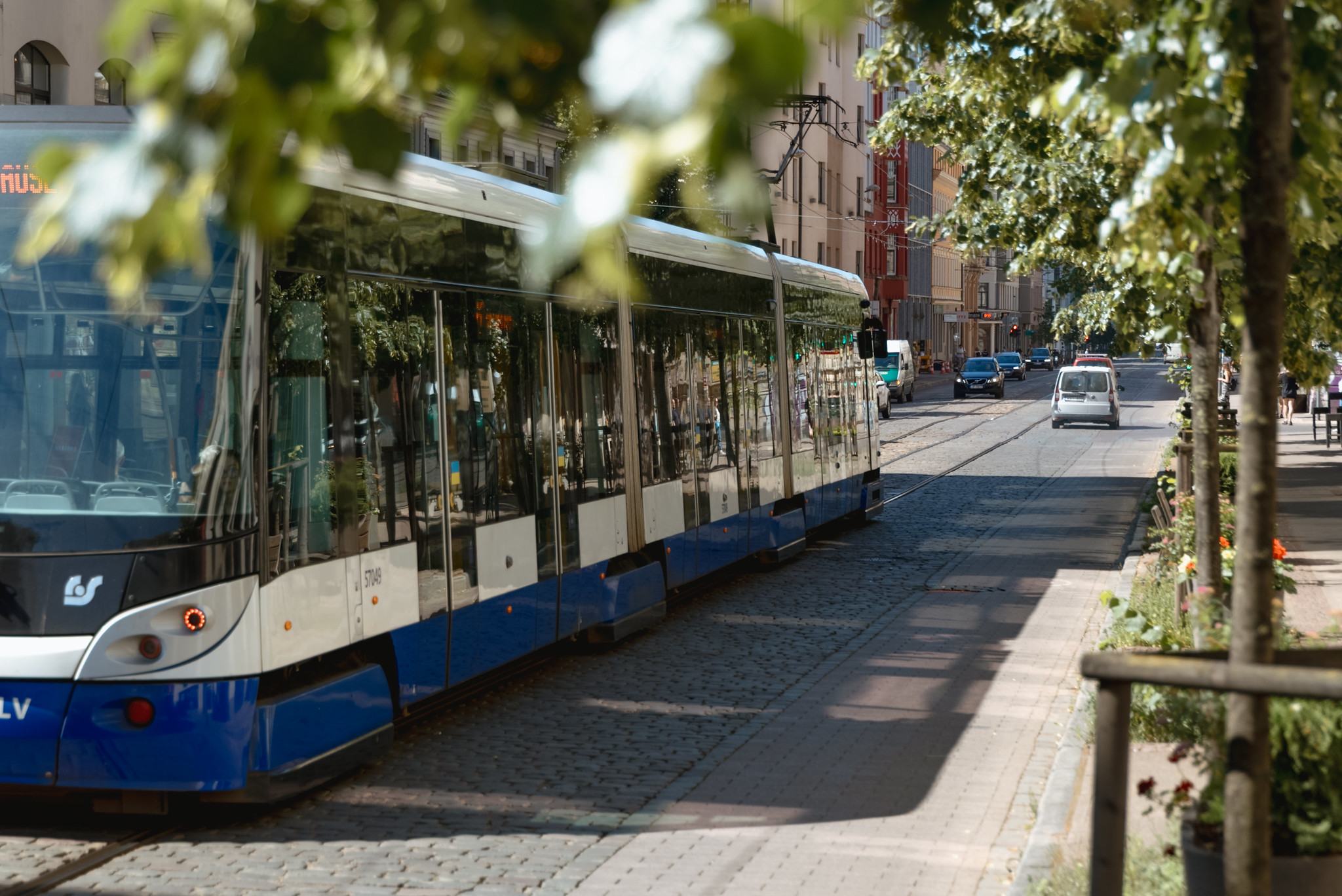 Rīgas dzimšanas dienas pasākumu laikā būtiski ierobežos satiksmi Vecrīgā; trešdien satiksmei slēgs 11. novembra krastmalu