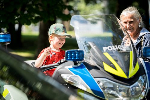Pasākums bērniem “Brīnies, Rīga! Mana Rīga – rotaļīga” Nordeķu parkā 19