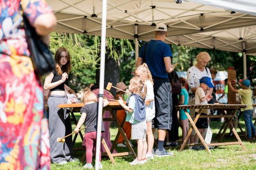 Pasākums bērniem “Brīnies, Rīga! Mana Rīga – rotaļīga” Nordeķu parkā 15