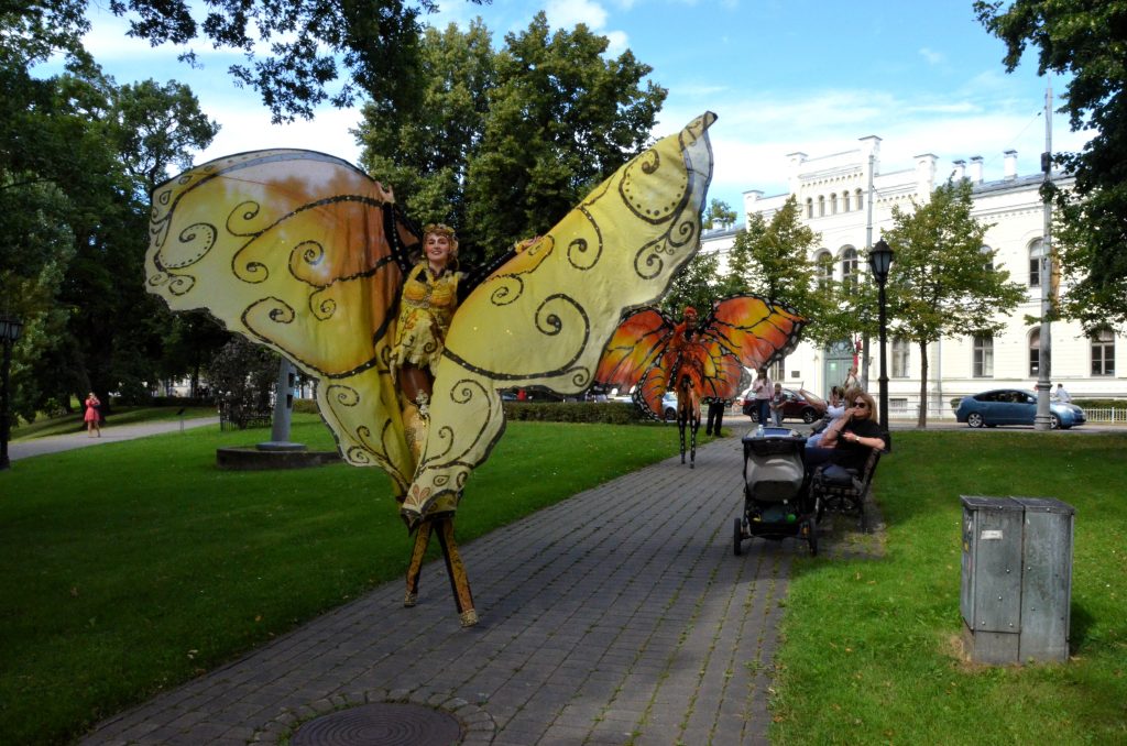 “Stelzen-Art” ielu mākslinieku priekšnesumi (Brēmene) Rīgas dzimšanas dienā