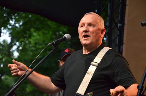“Kopā Reti Esošu Draugu Organizācijas” jeb “K.R.E.D.O.” koncerts Dauderu parkā 1