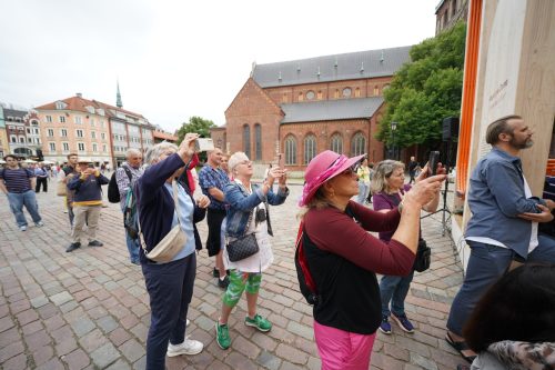 Dzejas koncerts “Jaunība” pasākumu ciklā “Lasi, Rīga!” 15