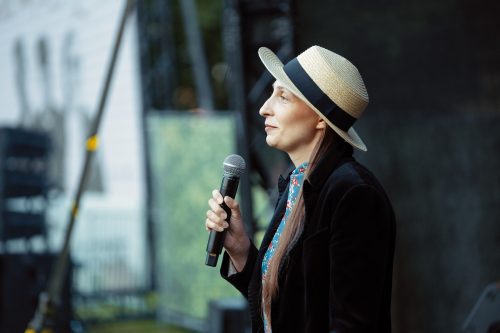 Vasaras nakts ar Kulakovu Grīziņkalna parkā 1