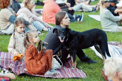 Vasaras nakts ar Kulakovu Grīziņkalna parkā 5