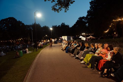 Vasaras nakts ar Kulakovu Grīziņkalna parkā 22