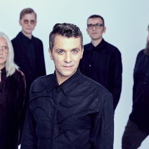 Grupa “Autobuss debesīs”