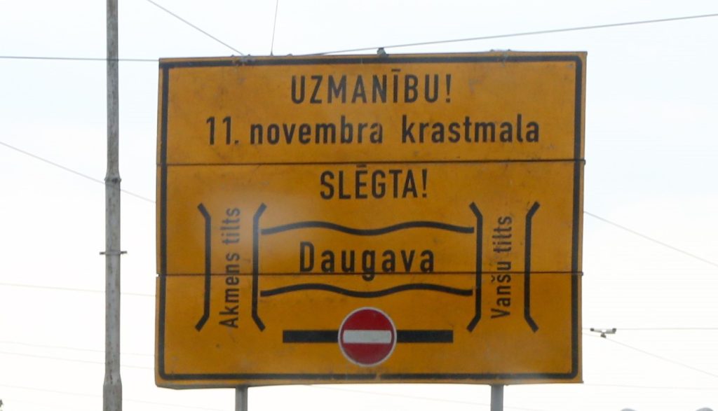 Rīgas dzimšanas dienas pasākumu laikā ierobežos satiksmi 11. novembra krastmalā un pilsētas centrā; svētku laikā sabiedriskais transports būs bez maksas