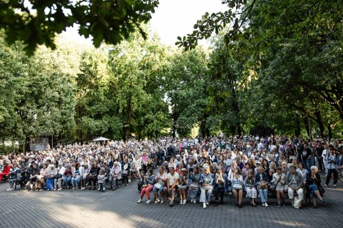 Koncertvakars “Daiļdārznieku kabarē” 1. augustā Vērmanes dārzā 1