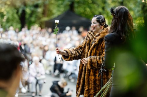 Koncertvakars “Daiļdārznieku kabarē” 1. augustā Vērmanes dārzā 11